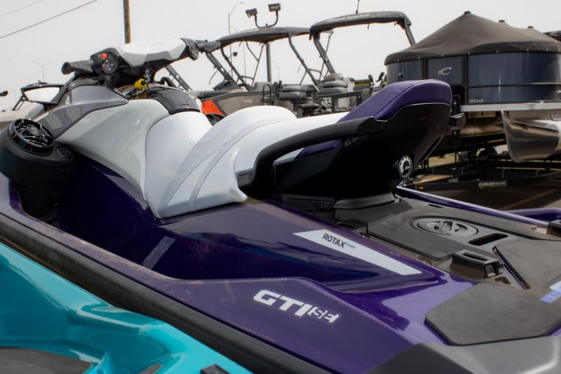 2025 SEADOO GTI SE 170 WITH SOUND SYSTEM IDF MIDNIGHT PURPLE Image 1