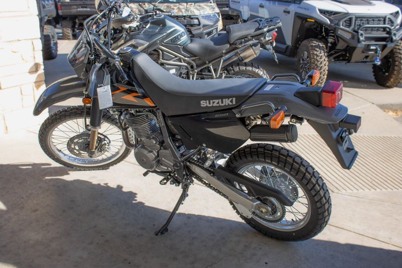 NEW 2026 SUZUKI DR650S Image 9