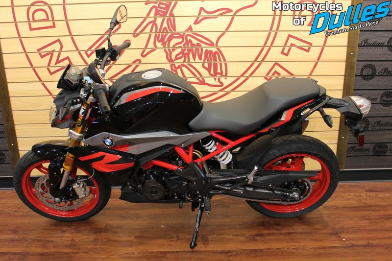 New 2025 BMW G 310 R Image 5