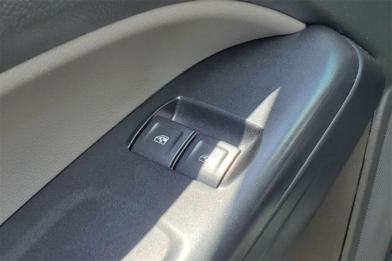 2021 Gmc Canyon Elevation Standard photo 19