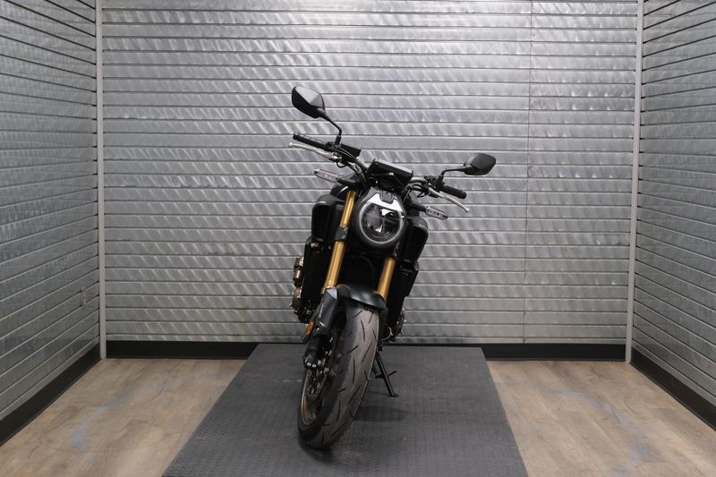 NEW 2026 HONDA CB650R ECLUTCH Image 8