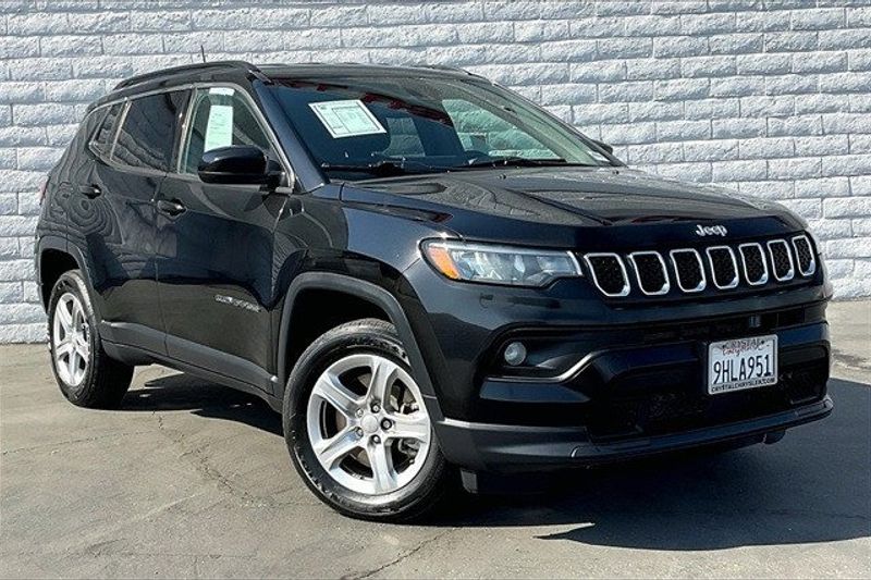 2023 Jeep Compass LatitudeImage 12