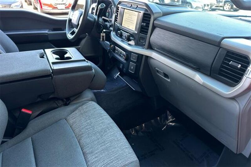2023 Ford F-150 XLTImage 13