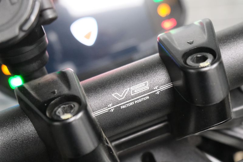 USED 2024 DUCATI STREETFIGHTER V2 Image 21