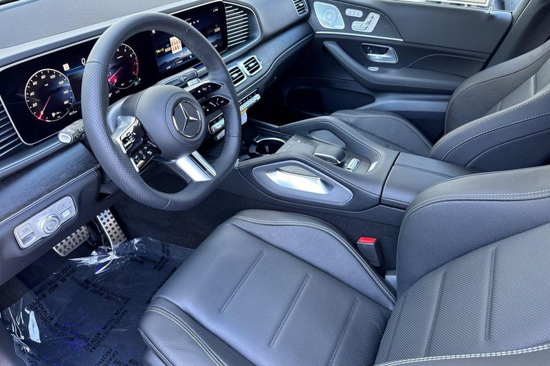 New 2026 Mercedes-Benz GLE-Class GLEGLE 580Image 8