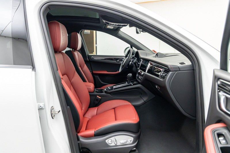 2024 Porsche Macan T in a White exterior color and Black/Bordeaux Redinterior. Lotus Manhattan 347-395-5714 lotusmanhattan.com 