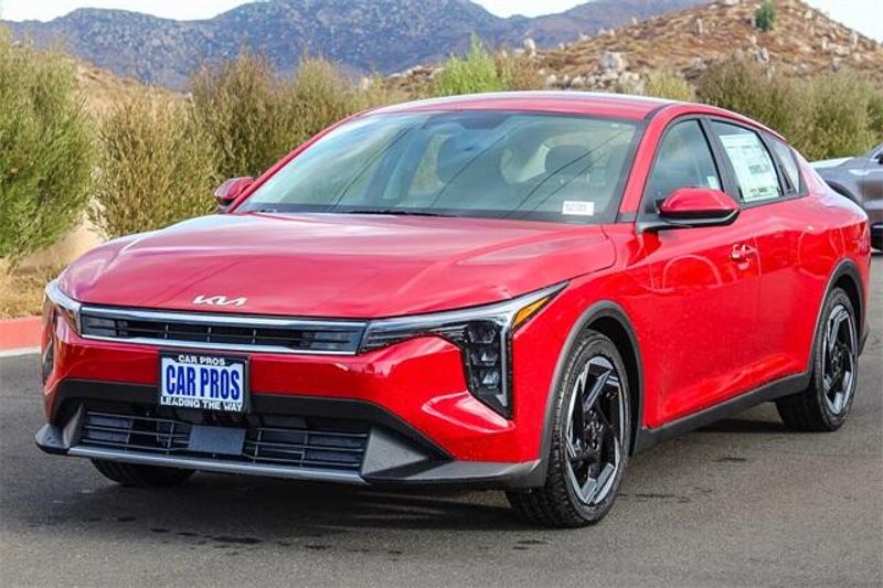 New 2025 Kia K4 EXImage 12