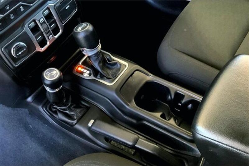 2018 Jeep Wrangler Unlimited Sport SImage 16