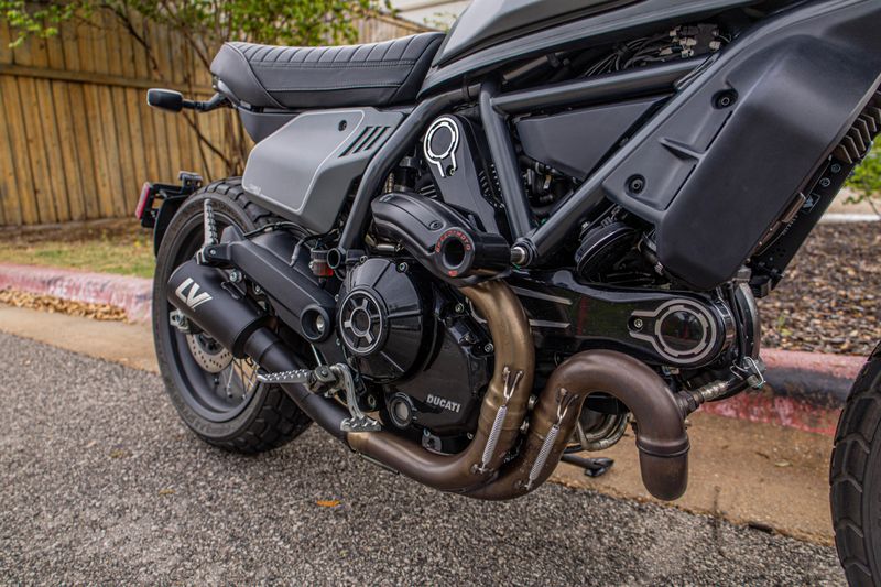 USED 2021 DUCATI SCRAMBLER  NIGHTSHIFT Image 14