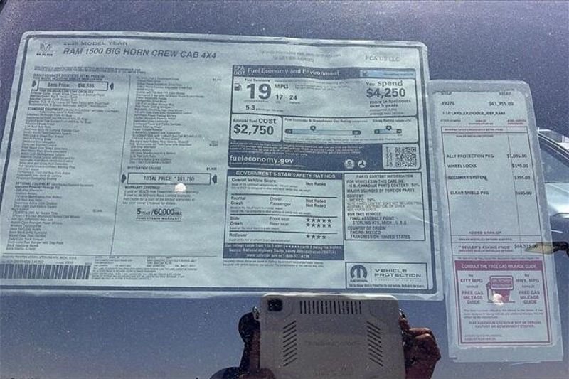 2025 RAM 1500 Big Horn Crew Cab 4x4 5