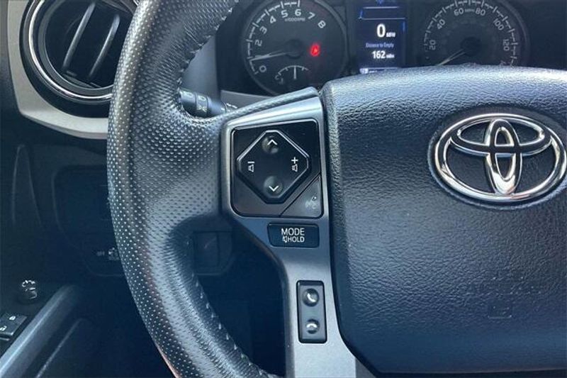 Used 2023 Toyota Tacoma TRD Off-RoadImage 18