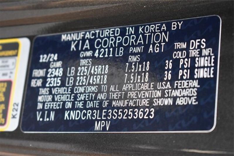 New 2025 Kia Niro EX TouringImage 36