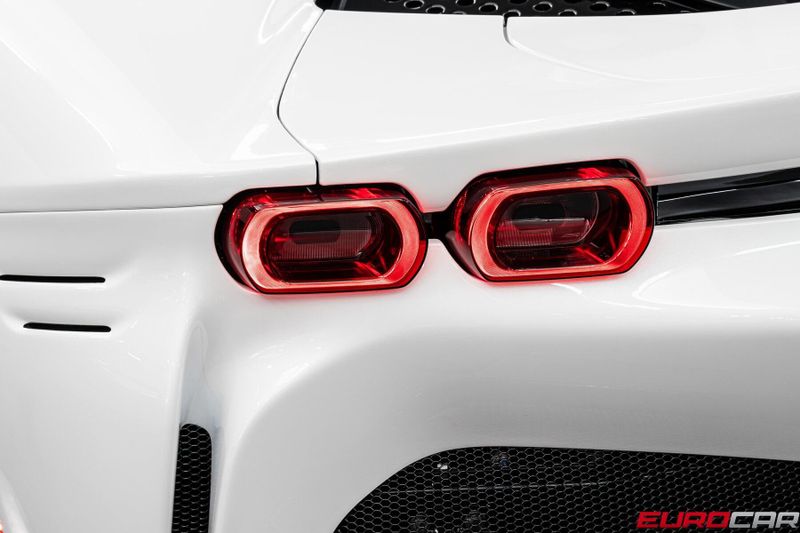 Used 2024 Ferrari SF90 Spider *TAILOR MADE * CARBON RACING SEATS * FULL PPF*Image 27