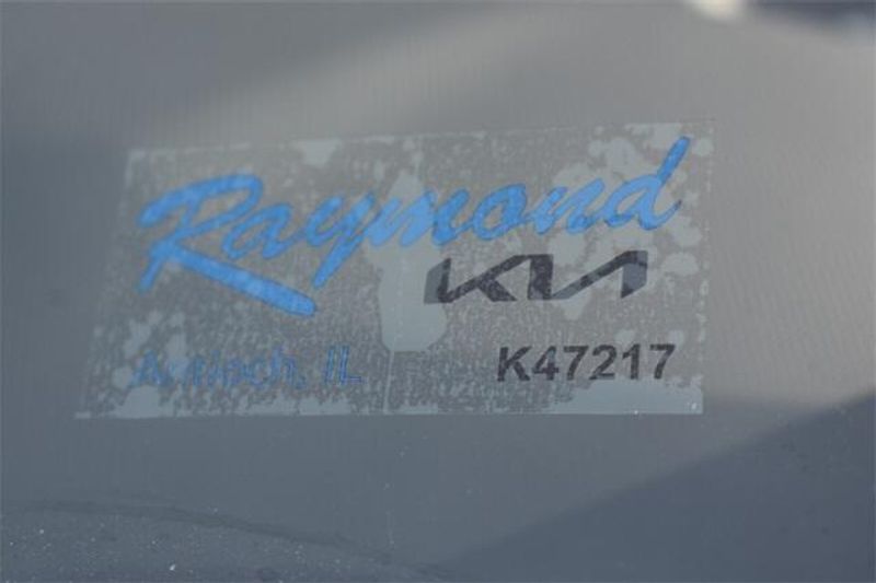 New 2025 Kia Niro EXImage 34