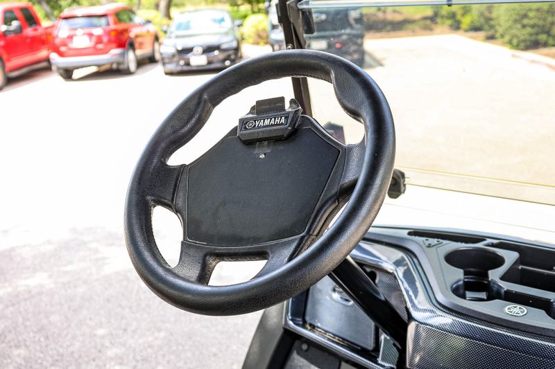 2019 Yamaha CONCIERGE 4 GOLF CART Image 11