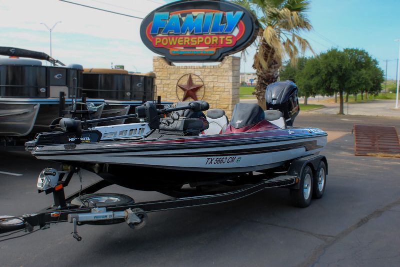 Used 2015 SKEETER ZX225 Image 33