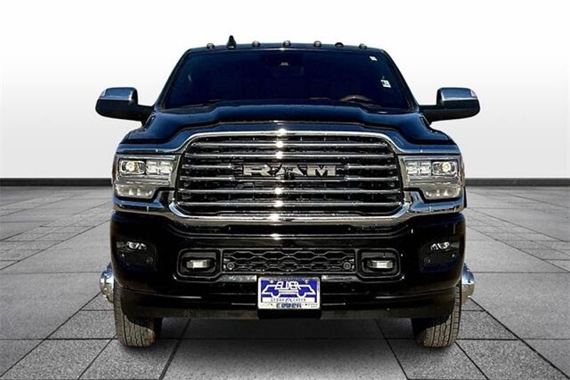 2022 RAM 3500 Laramie LonghornImage 3