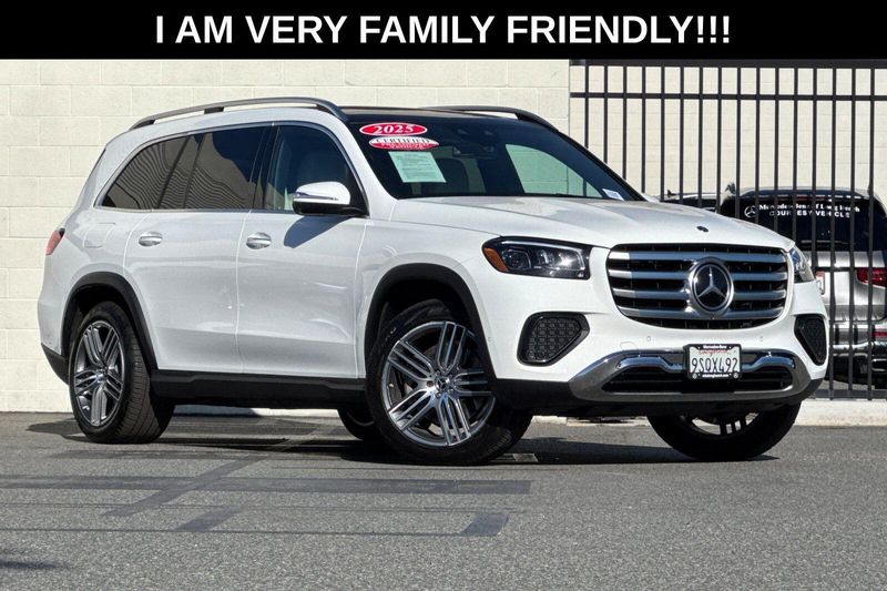 Used 2025 Mercedes-Benz GLS 450Image 2