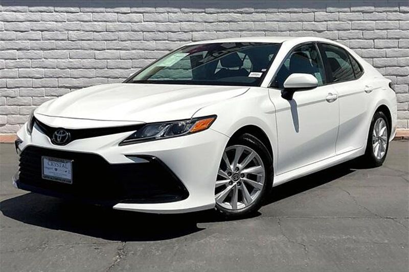 2023 Toyota Camry LEImage 1