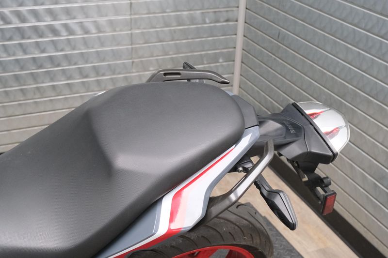 USED 2022 BMW G 310 R Image 16