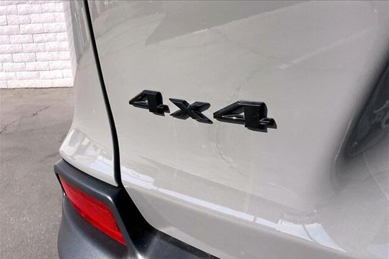 Used 2023 Jeep Cherokee AltitudeImage 7