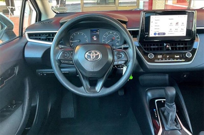 2024 Toyota Corolla LEImage 4