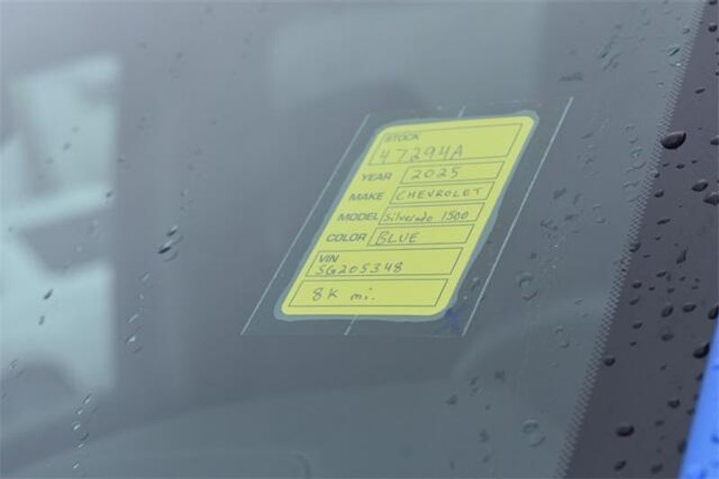 Used 2025 Chevrolet Silverado 1500 LTImage 36
