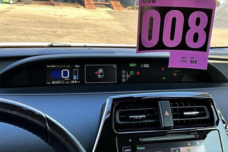 Used 2018 Toyota Prius FourImage 13