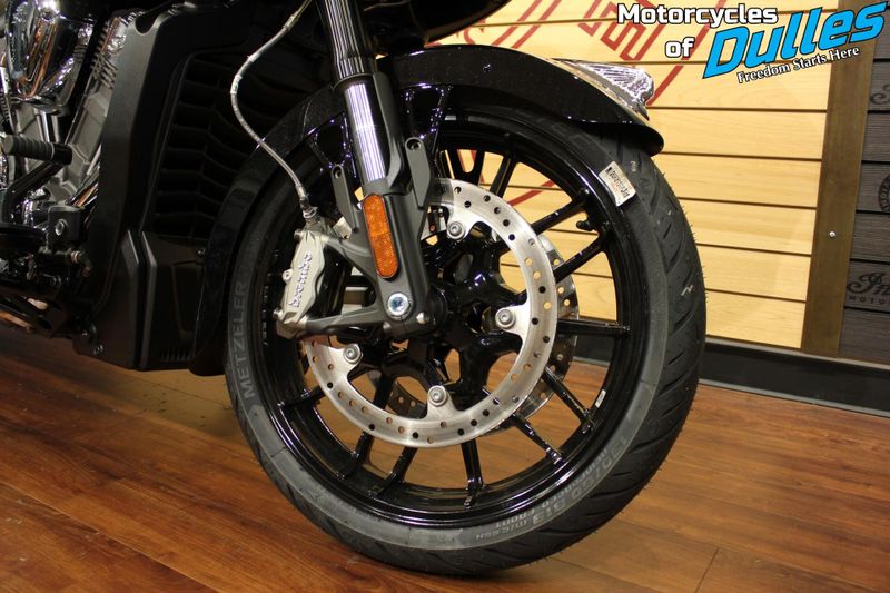 New 2024 Indian Motorcycle Challenger Image 16