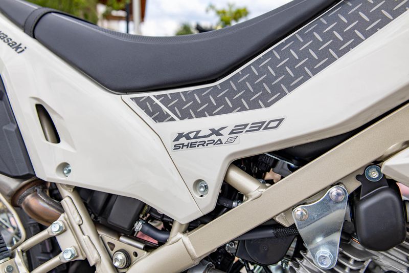 New 2026 Kawasaki KLX230 S ABS  WHITISH BEIGE Image 6