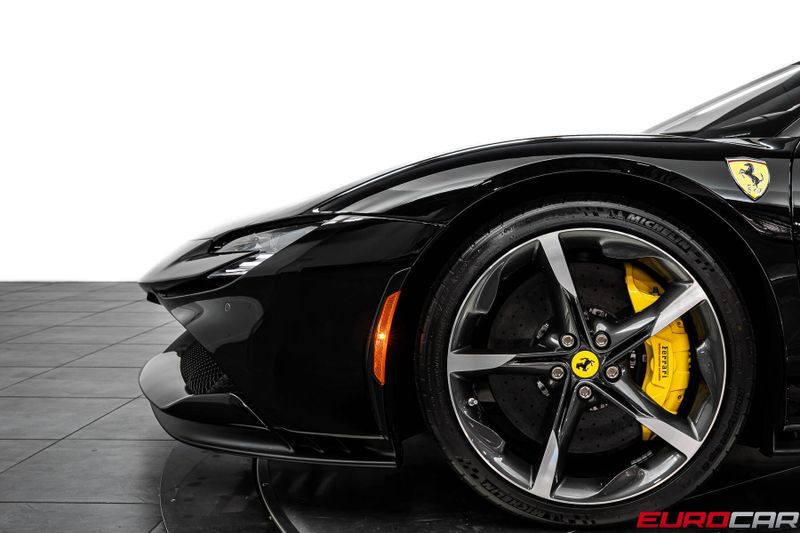 2024 Ferrari SF90 Spider *CARBON RACING SEATS * FULL PPF*Image 19