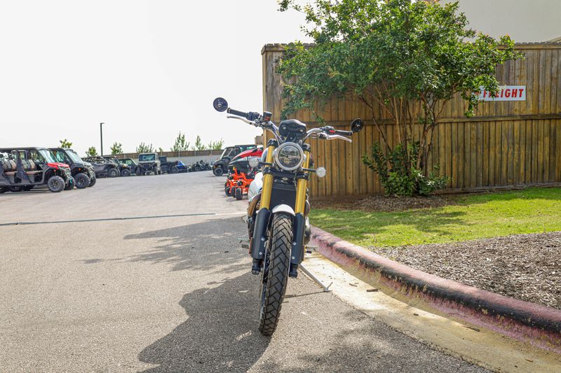 USED 2025 TRIUMPH SCRAMBLER 1200 XE Image 7