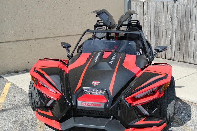 2020 Polaris SLINGSHOT R BLACK AND RED Image 3