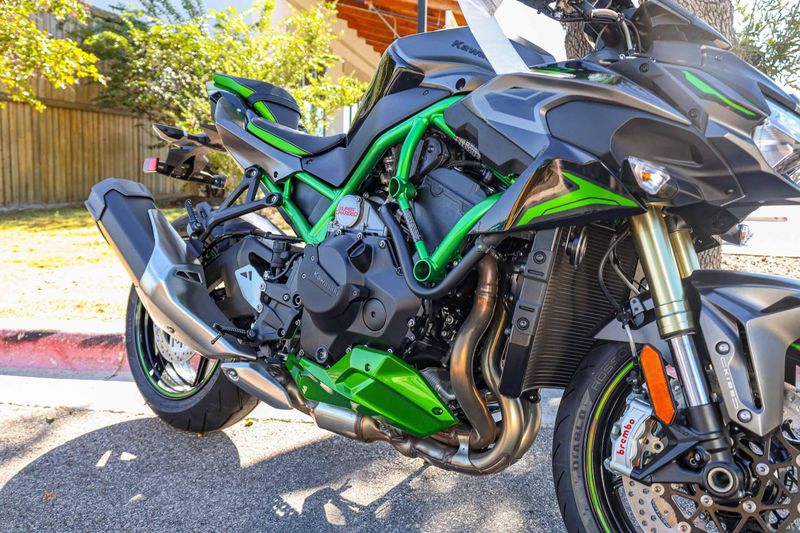 NEW 2025 KAWASAKI Z H2 SE ABS Image 12