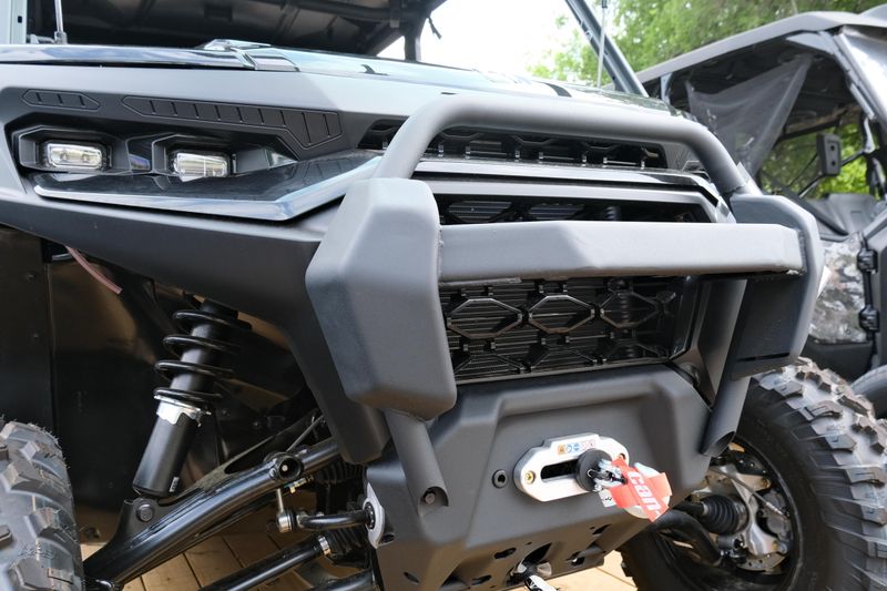 NEW 2026 CAN-AM DEFENDER MAX XT HD11 WITH 1025 INCH TOUCHSCREEN Image 5