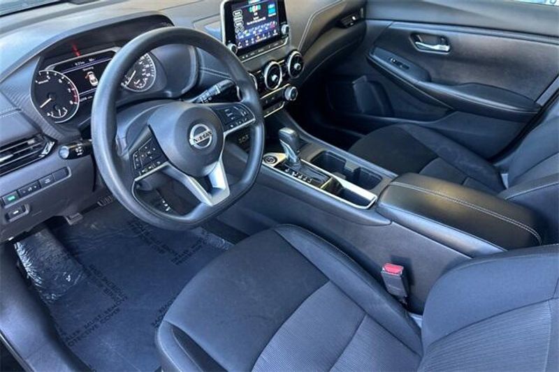 Used 2023 Nissan Sentra SVImage 8