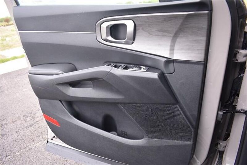 2025 Kia Sorento X-Line EXImage 37