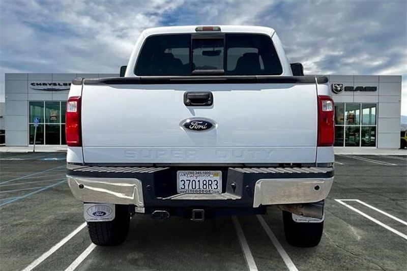 2009 Ford F-350 LariatImage 3