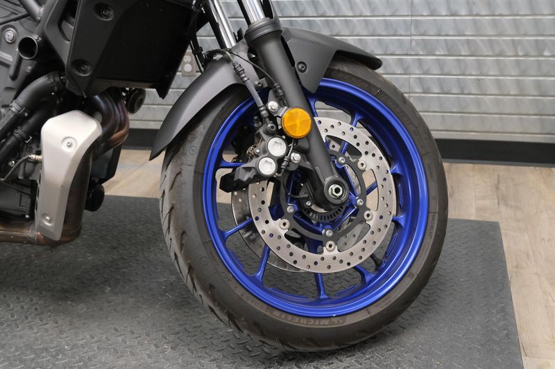 USED 2022 YAMAHA MT-07 Image 11