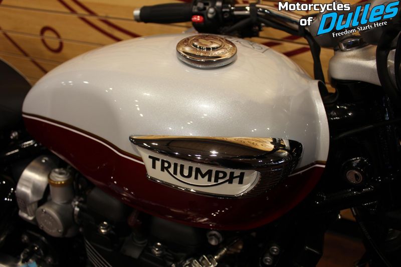 2025 Triumph Speedmaster Image 14