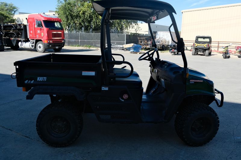 USED 2017 KIOTI MECHRON 2200 Image 2