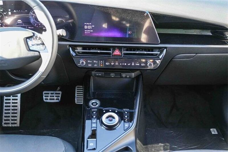 New 2026 Kia Seltos LXImage 6