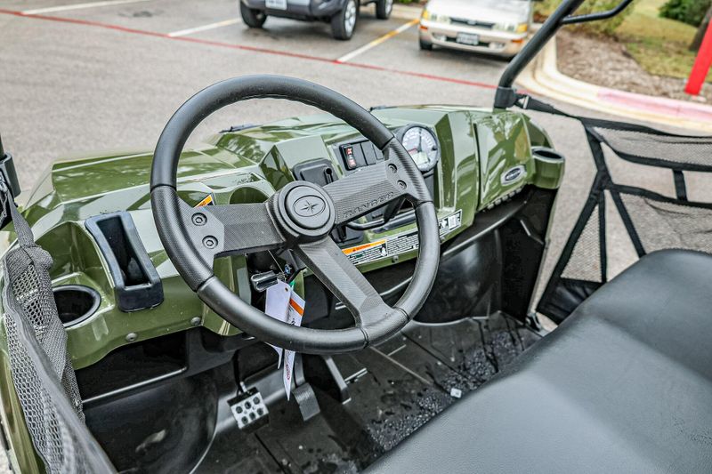 2025 Polaris RANGER CREW 570 FULLSIZE SAGE GREENImage 8