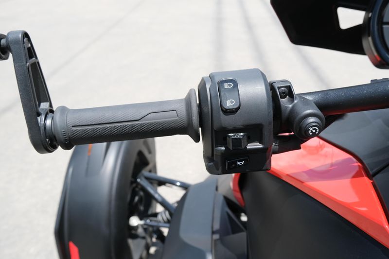 USED 2025 CAN-AM RYKER SPORT 900 Image 14