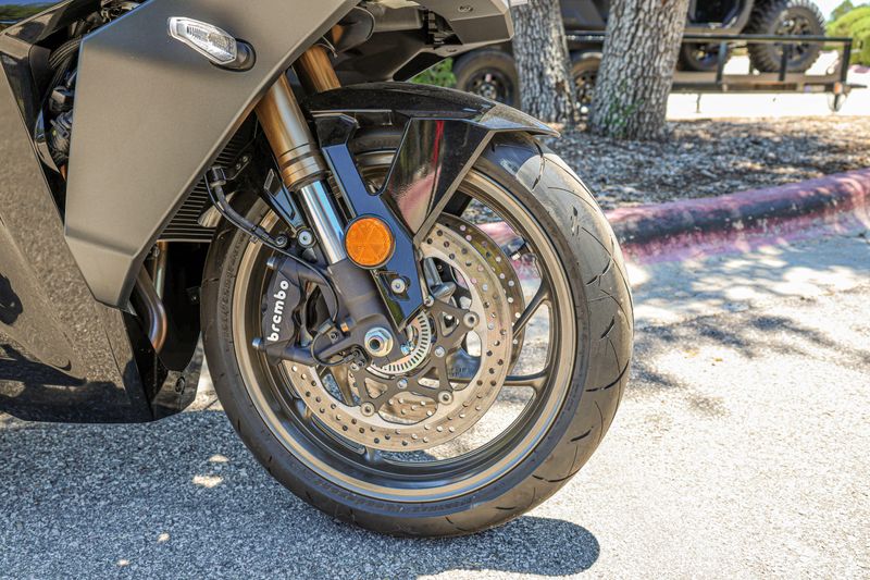USED 2024 SUZUKI GSX-S1000GT CA Image 15