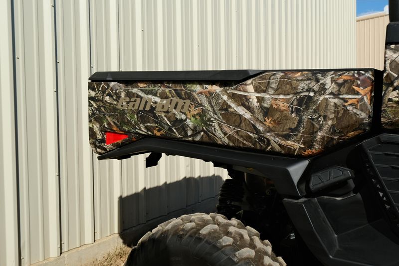 NEW 2026 CAN-AM DEFENDER MAX XT CAB HD11 WITH 1025 INCH TOUCHSCREEN Image 15