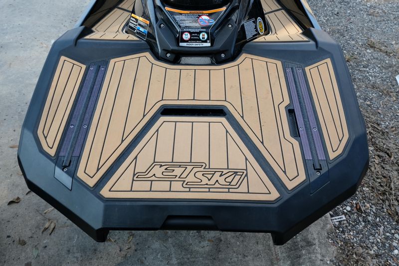 USED 2023 KAWASAKI JET SKI ULTRA 310LX Image 9