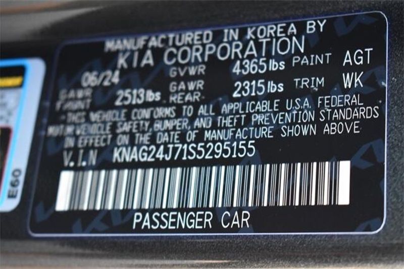 2025 Kia K5 LXSImage 30