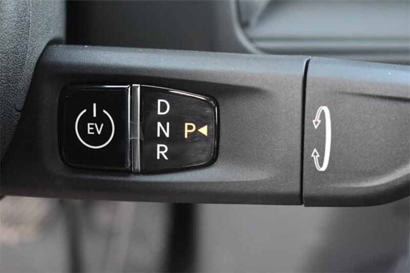 2025 Kia EV9 LandImage 31
