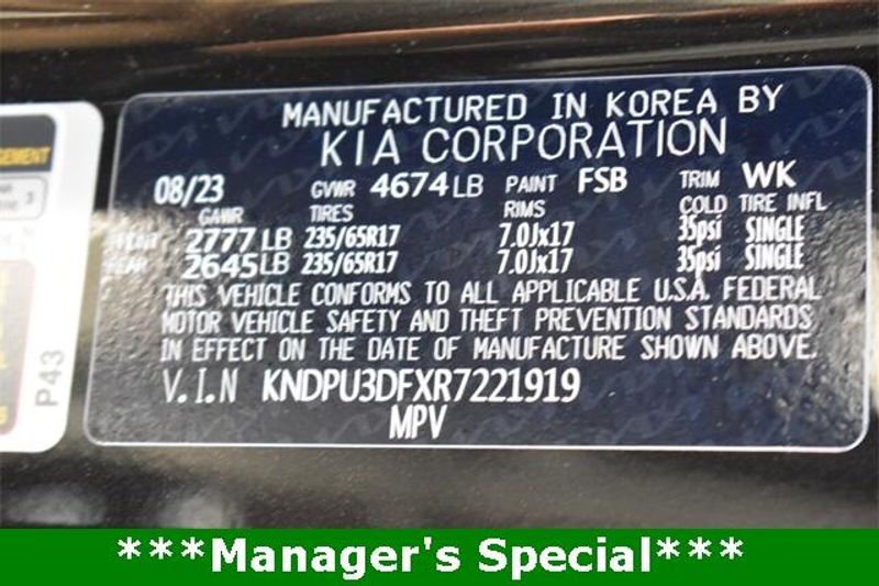 2024 Kia Sportage LXImage 32